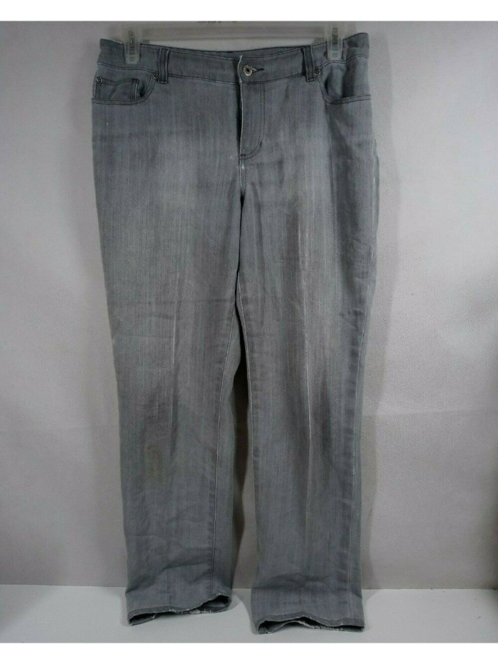 Chicos Platinum Women's Gray Metallic Embroidered Jeans Size 2